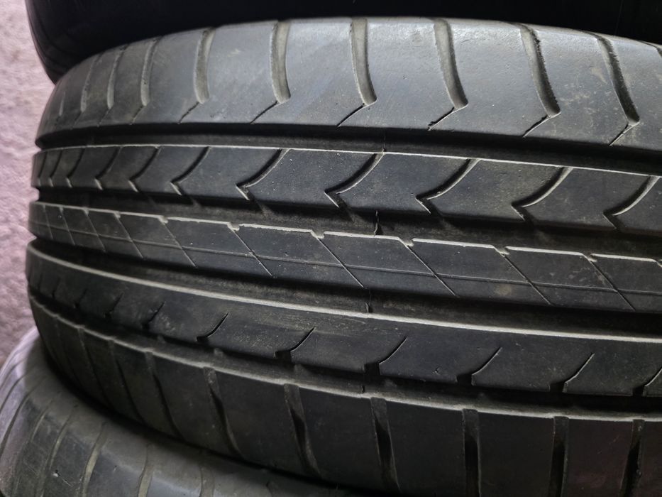 4бр Летни гуми 205 60 16 - Goodyear