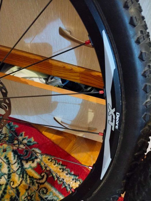Продам комплект колес Shimano XT