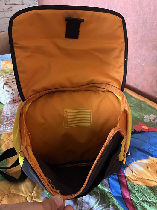 Детска раница пчела Samsonite