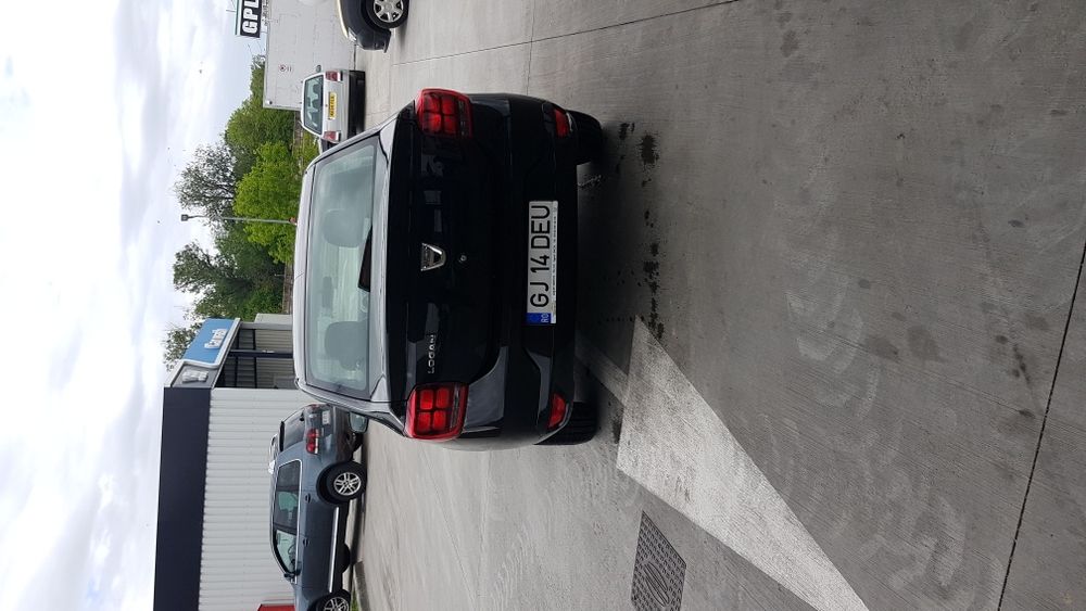 Rent a car inchirieri auto închiriez masina auto de inchiriat Rent