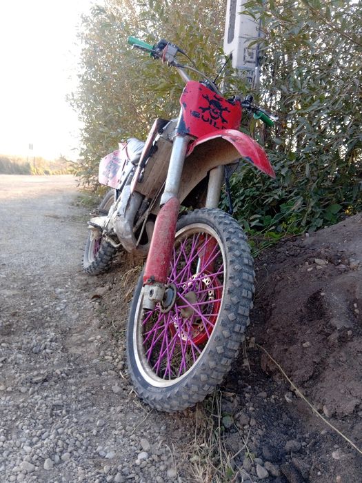 Se vinde honda cr 125cc 2t defect