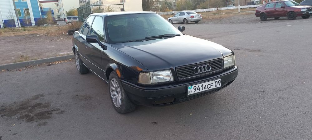 Ауди В4 на активном ходу