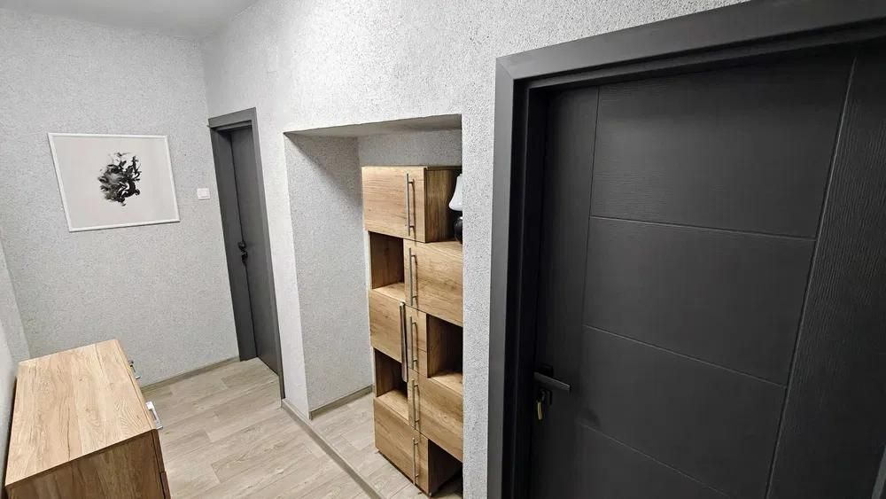 Дава се под наем Многостаен апартамент в Варна, Левски - 100 кв.м за 897.6 € - Снимка #13