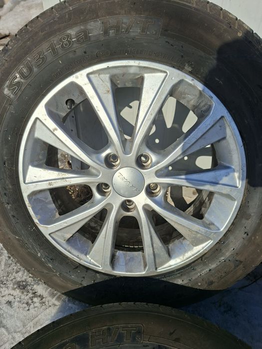 Продам Колеса взборе 225/65/17