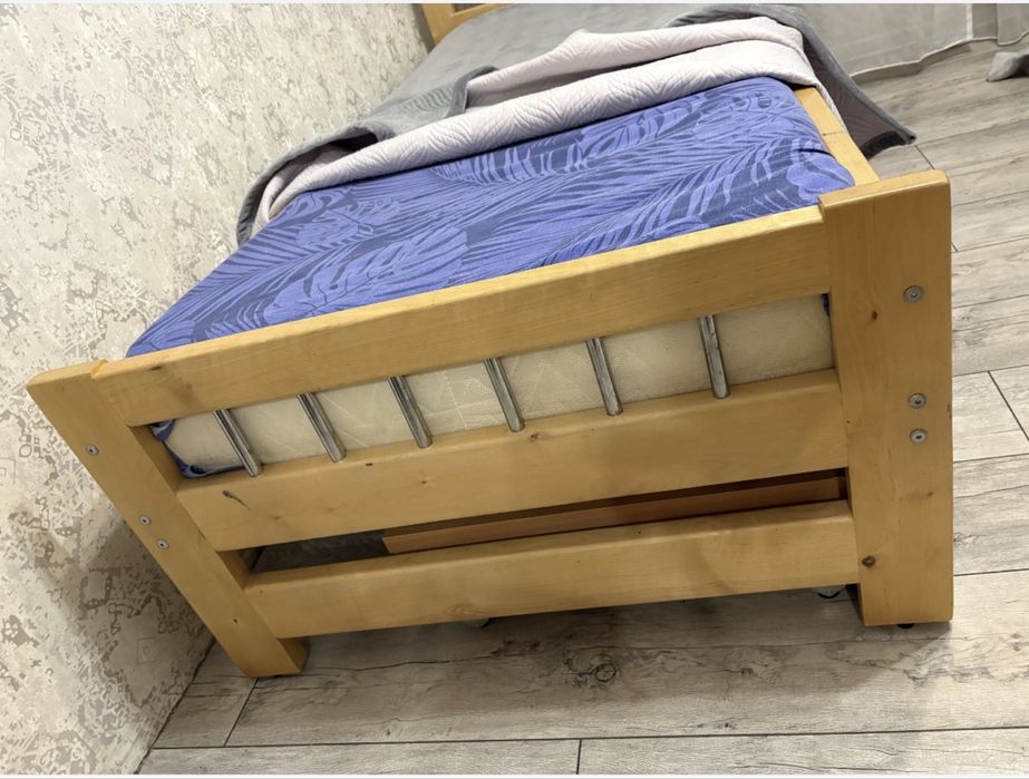 Продам кровати детские