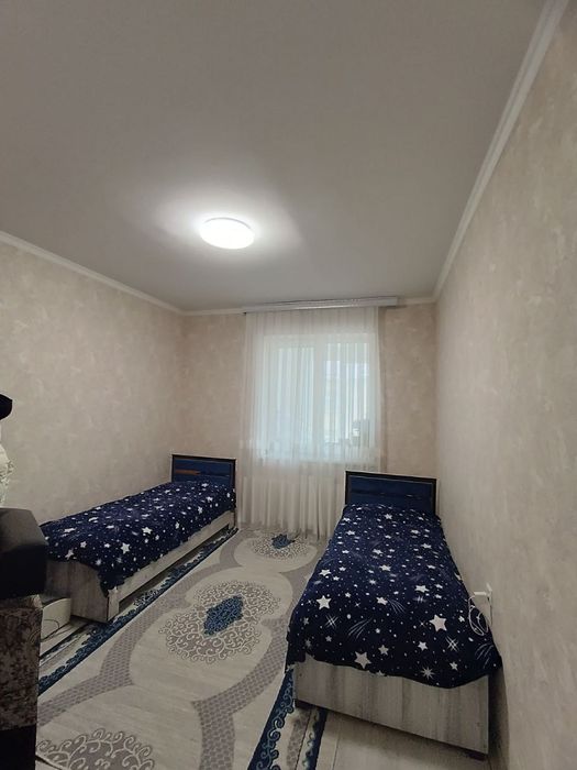 Квартира сотилади Ойбек 4-мактаб ёнида