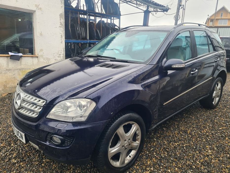 Capota Mercedes ML W164 2005 - 2008 SUV 4 Usi ALBASTRU (784)