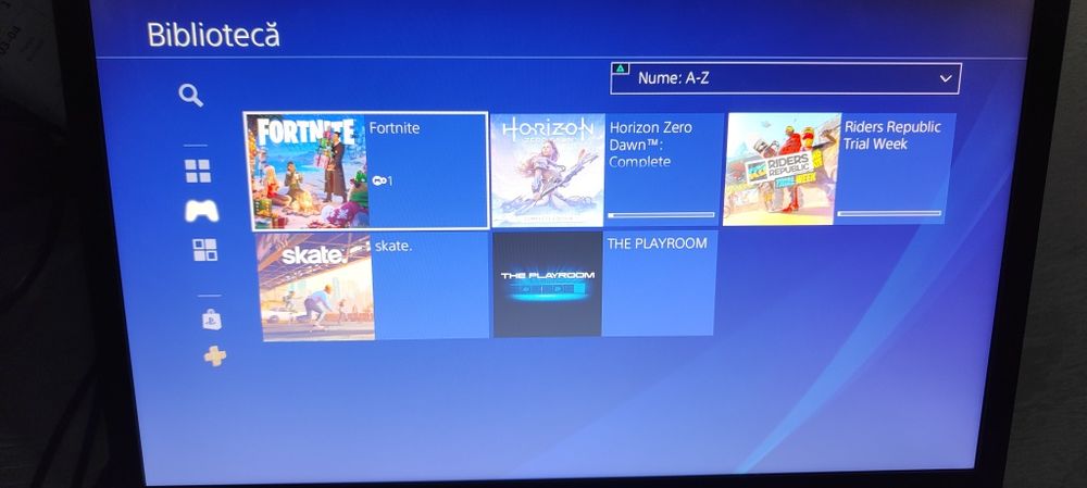 PlayStation 4 Pro  ( Ps4) 1Tb+ jocuri+ controller