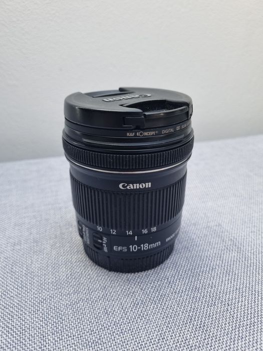 Kit complet CANON 7D mark ii + 3 obiective + blitz + accesoriii