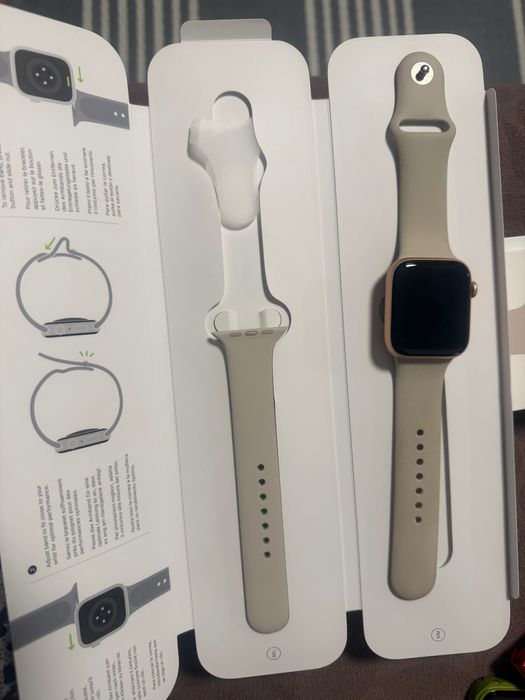 Apple Watch часовник