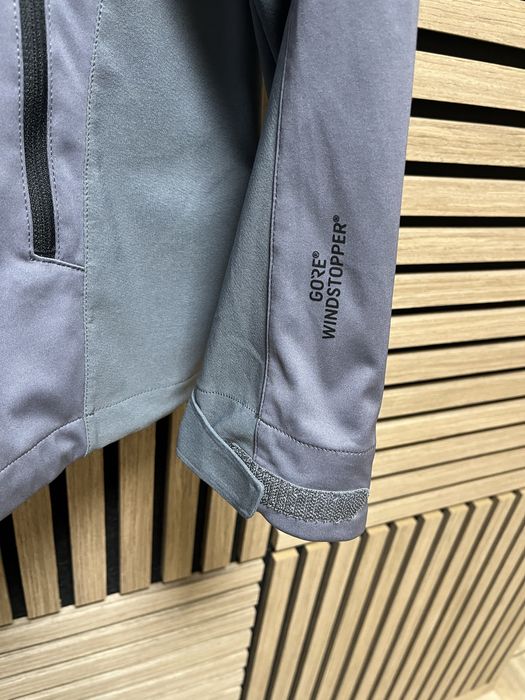 MARMOT : Gore WindStopper Jacket- НОВО Л / Оригинал
