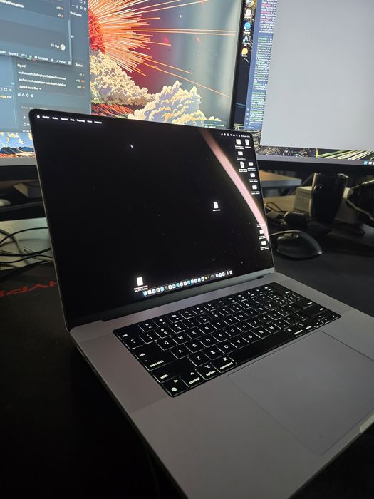 Macbook pro 16 m4 pro 24/512 silver