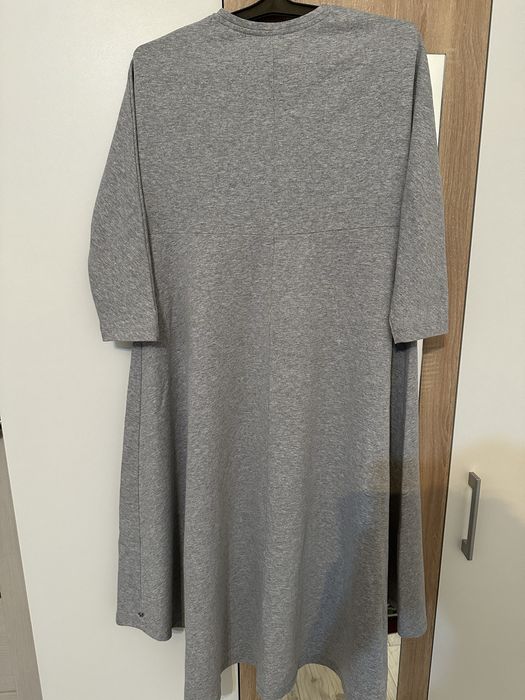 Продам вещи новые размер S.