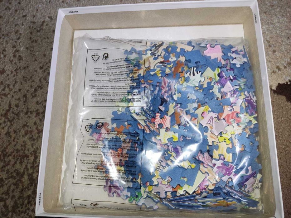 Чисто нов кръгъл пъзел Ravensburger 500 части - животни