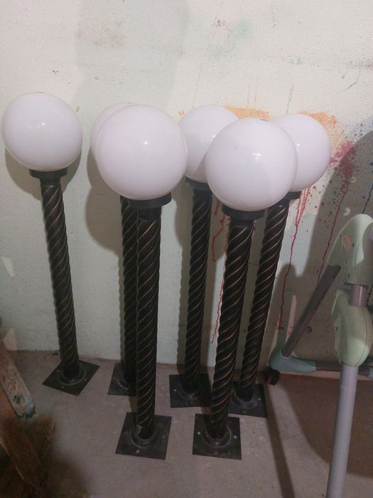 Плафон состойкой