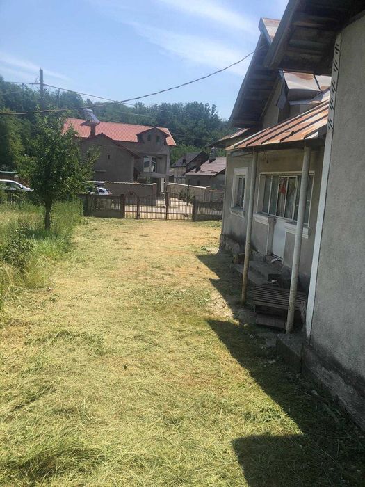 Casa si teren in Gura Foii judet Dambovita