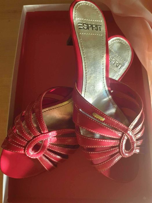 Papuci ESPRIT 36-37 noi, lac rosu