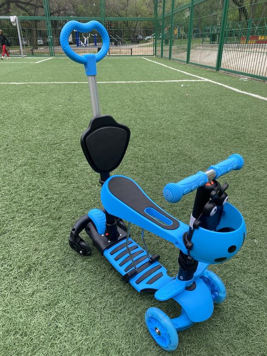 Самокат Беговел 5в1.