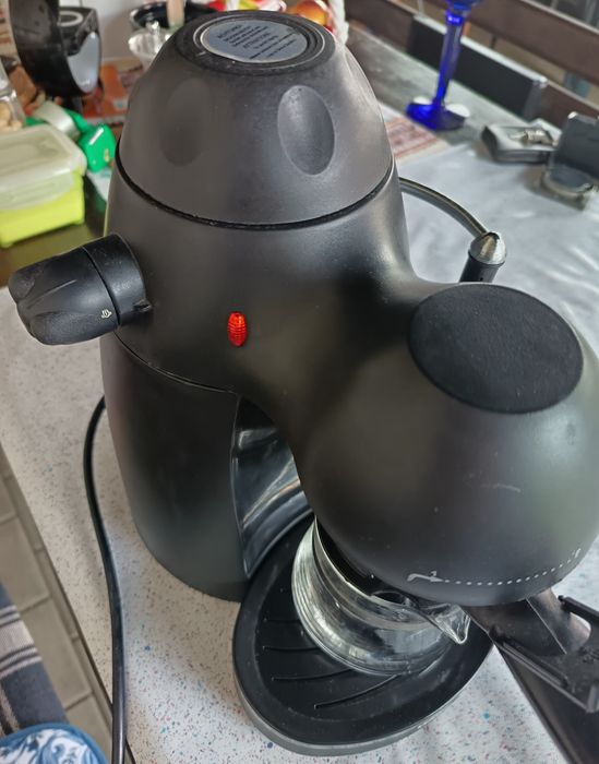 Espressor Hausberg HB-3710 Espresso/Cappuccino, 650W, testat și funcțional, cu cutie