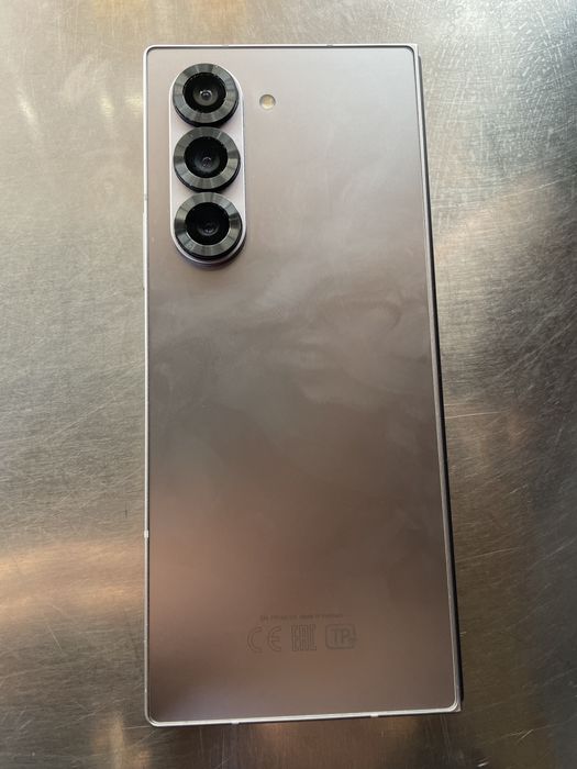 Samsung Z Fold 6, 512gb karobka dakument bor