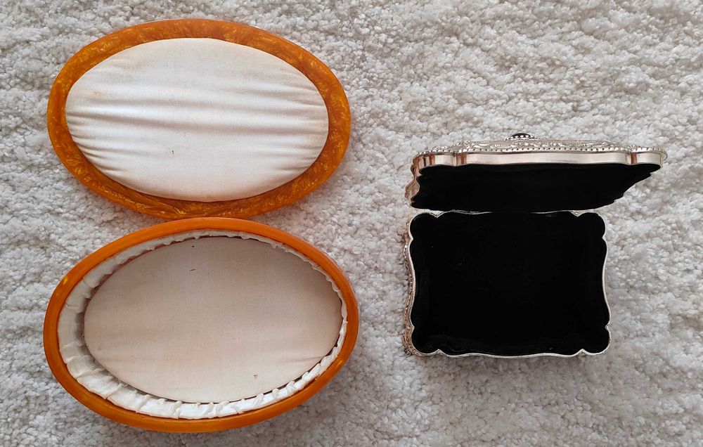 Cutii bijuterii vintage