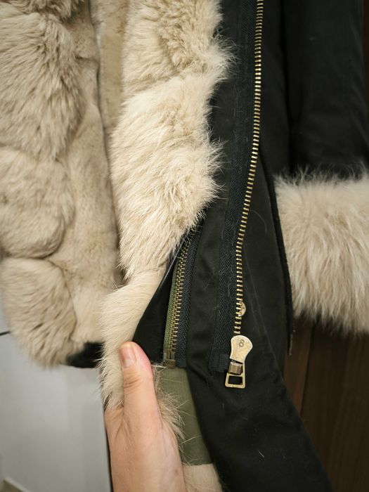 Haina moderna de blana