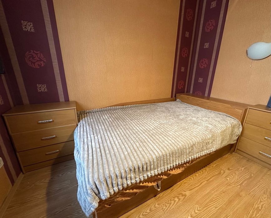 Подаряват се мебелите от снимките