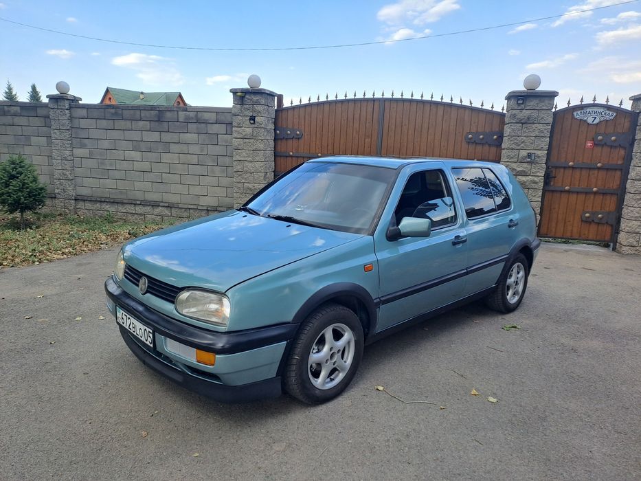 Продам голф3 1.8