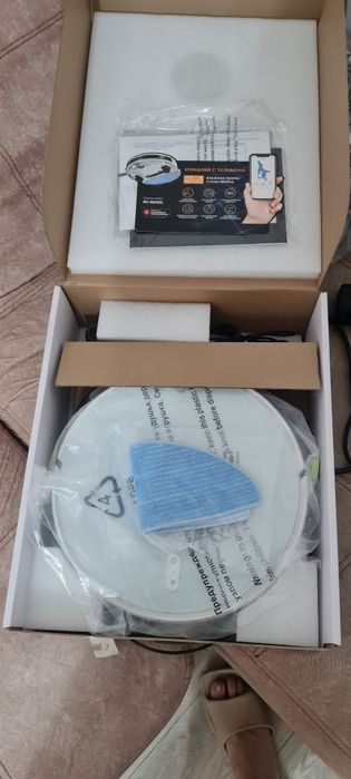 Продам новый робот пылесос