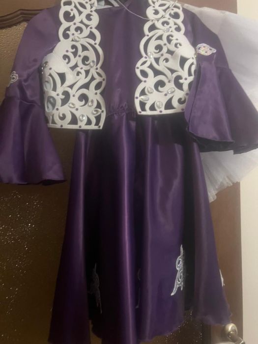 Начиональнок платье на 8-10 лет