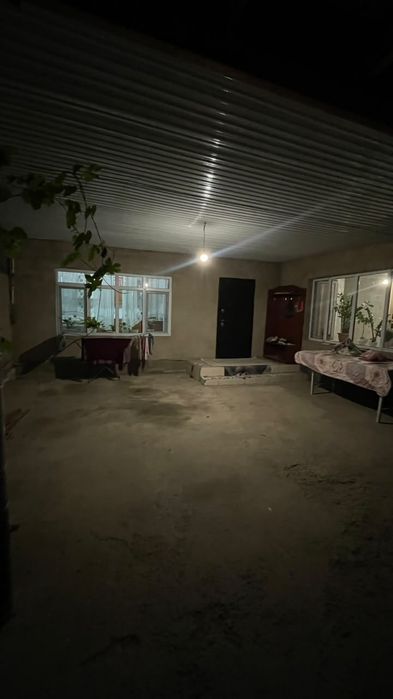 Үи сатылады келип көриңдер