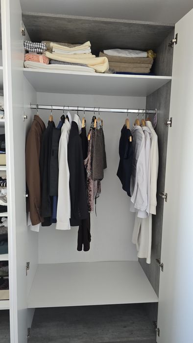 Продам большой Шифоньер