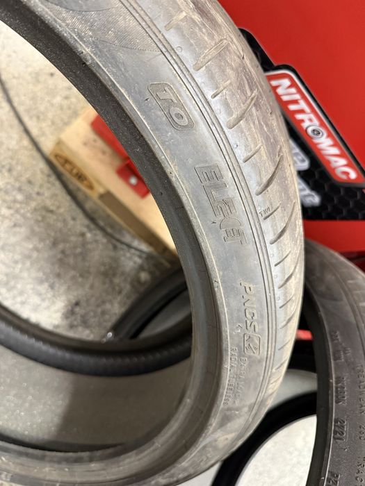 4бр Летни гуми 235/35 R20  Pirelli Pzero Elect silent technology