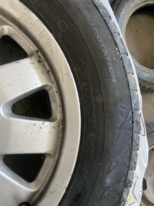 Резина зимняя липучка 100000 с дисками на 15