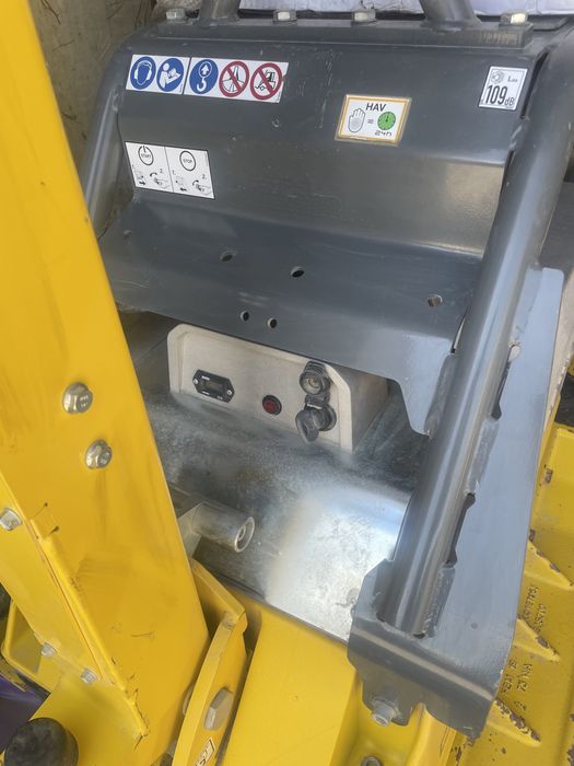 Продам  Трамбовку WACKER NEUSON DPU6555