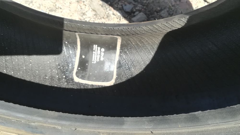 Продам летнюю резину maxxis