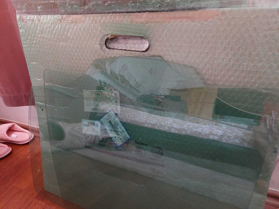 Geamuri laterale spate Skoda Octavia 2 noi si originale