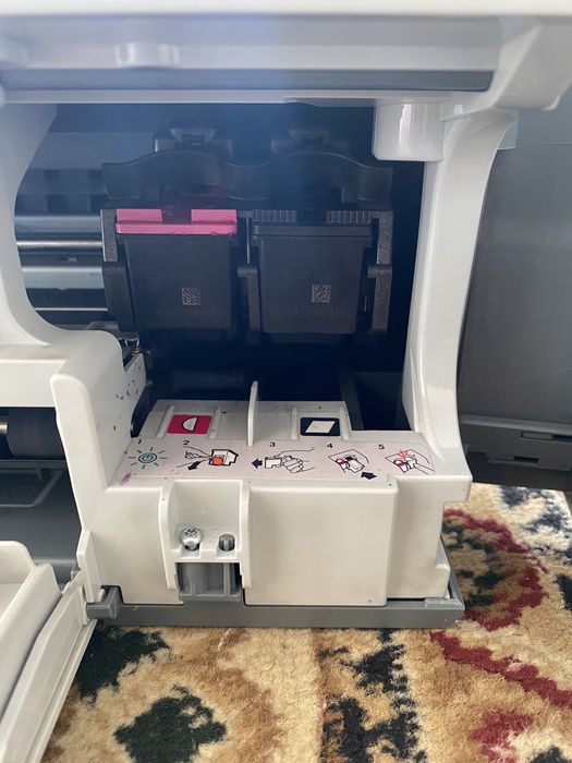 Принтер hp deskjet f4213