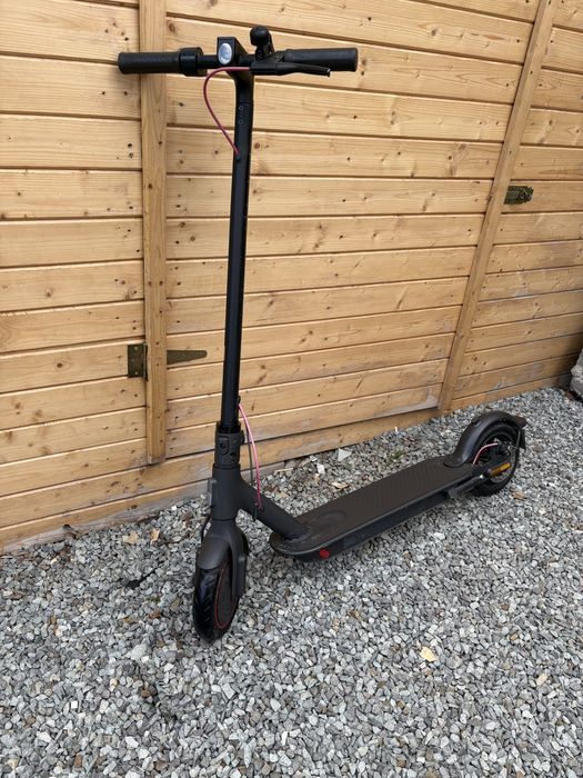 vand trotineta electrica xiaomi pro 2