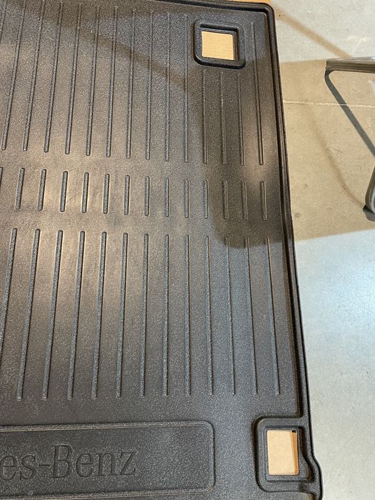 Tava tavita portbagaj mercedes w213 e-class