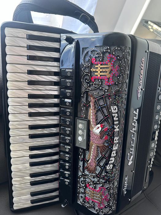 Acordeon lucchini 2+2