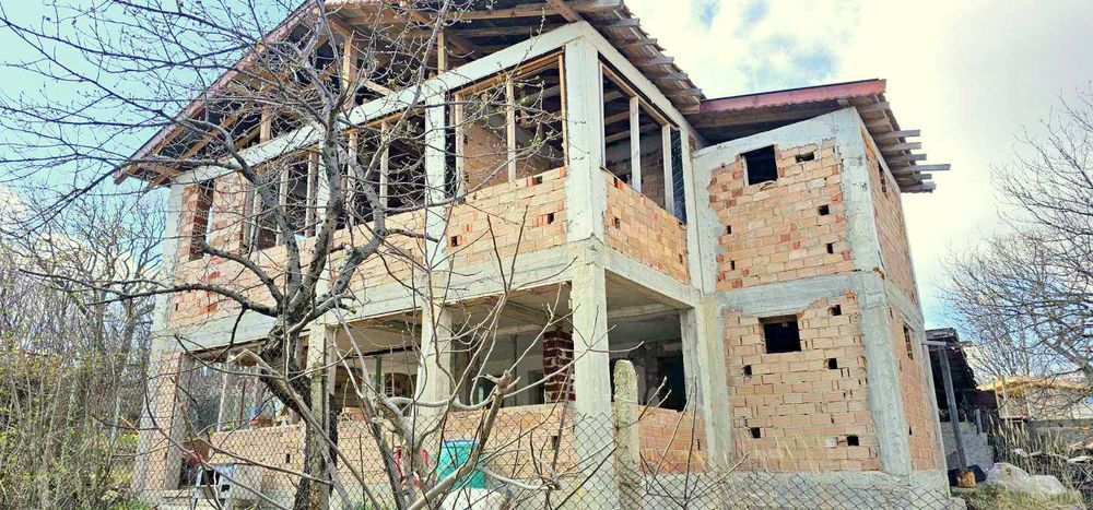 Продава се Къща в Варна, Виница - 170 кв.м за 735 €/кв.м - Снимка #4