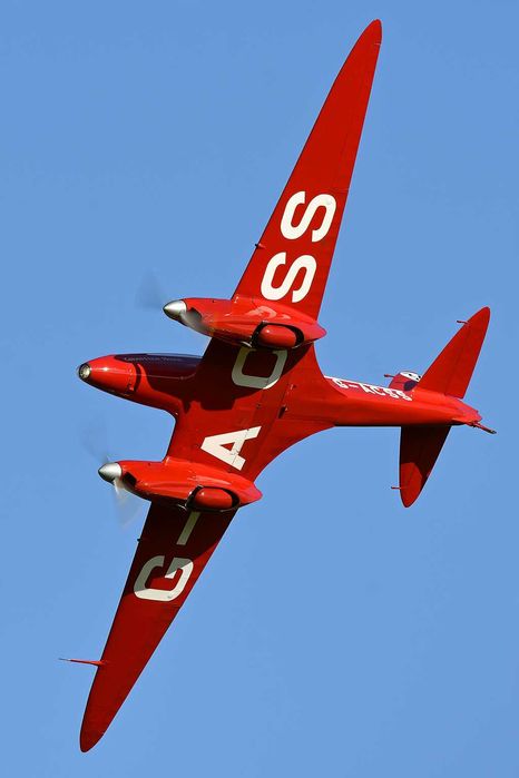 модель самолёта DH-88 Comet 1/72 FROG Ташкент СССР учебный макет