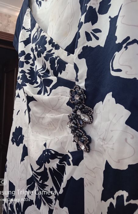 Вечерние платье.