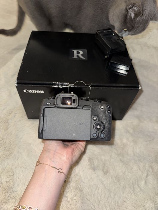 Aparat Canon EOS RP Mirrorless