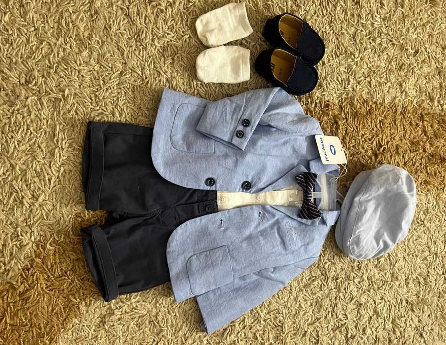 Set costum botez bebe, marime 68, de la 3-7 luni, ca nou, cu eticheta