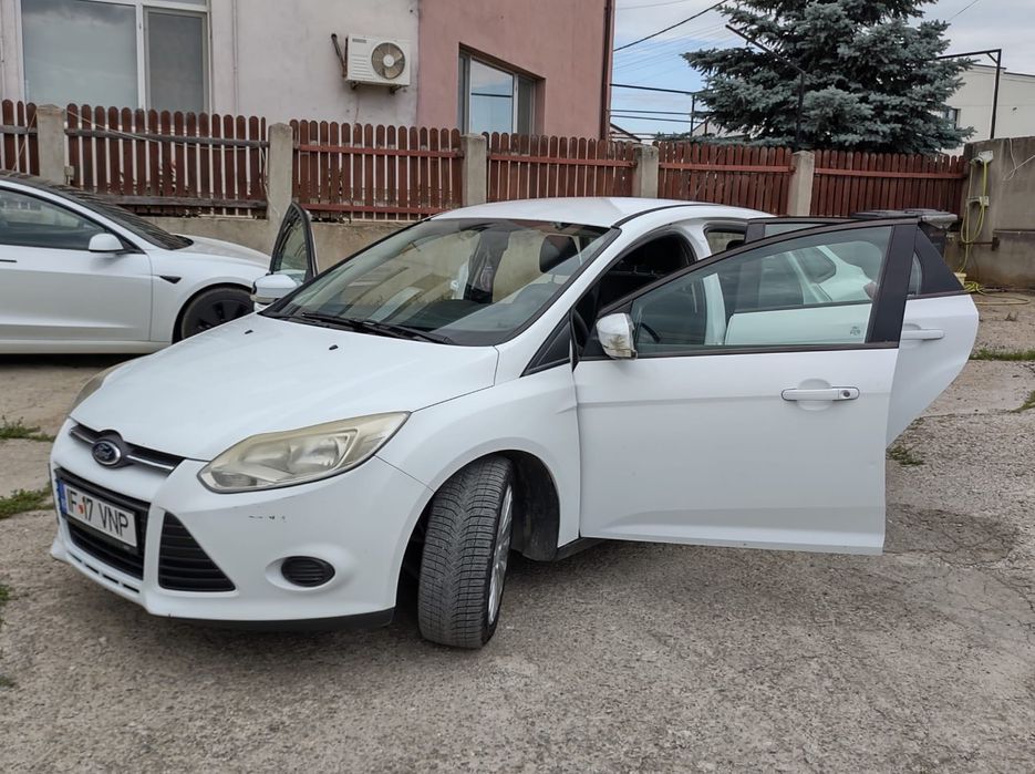 FORD Focus 2012 — imagine 2