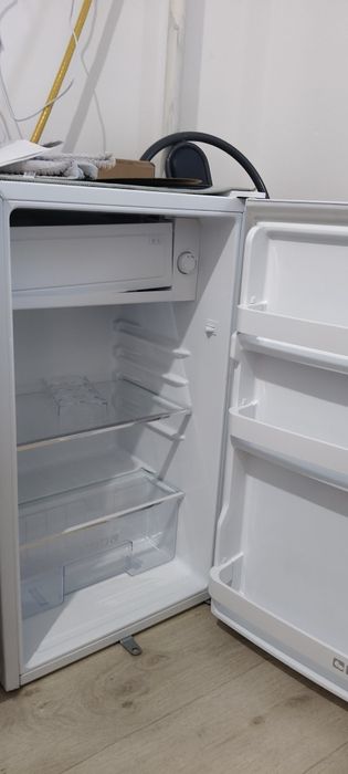 Продается холодильник Артел 
Modet: HS 117RN