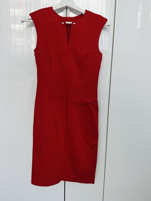 Рокля Mohito в червен цвят