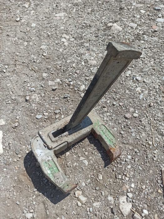 Скоби за кофраж, едроплощен кофраж